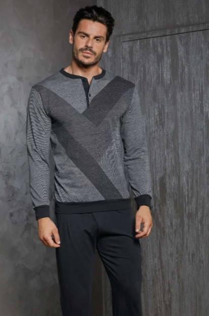 Pigiama Uomo 100% Cotone Jersey Enrico Coveri 1087 Outlet 1 Pigiama Uomo 100% Cotone Jersey Enrico Coveri 1087 Outlet