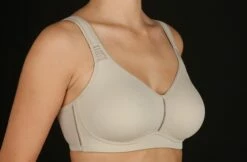 Reggiseno Micrrofibra Preformato Riduttivo Coppa D Selene Elvira -Sconto Intimo Outlet in Italia elvira tierra 17w5276