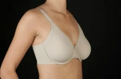 Reggiseno Con Ferretto Senza Imbottitura Coppa C Selene Art. Eugenia 6 Reggiseno Con Ferretto Senza Imbottitura Coppa C Selene Art. Eugenia -Sconto Intimo Outlet in Italia eugenia tierra 17w4638